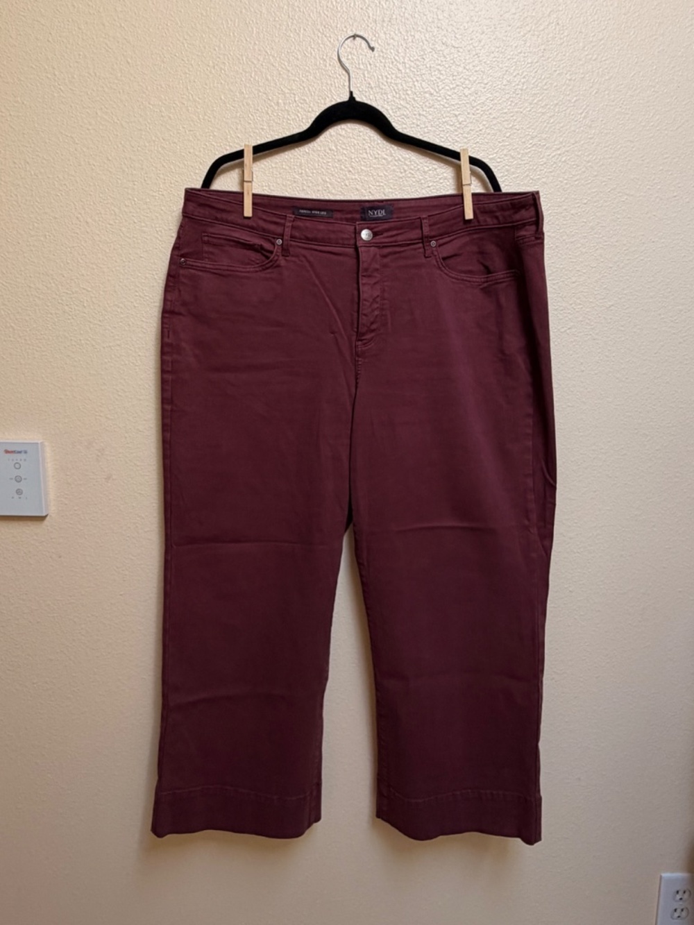NYDJ 18W Maroon Teresa Ankle Length